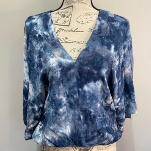Young Fabulous &‎ Broke Top Flowy Kimono Sleeve Tie Dye sz Small